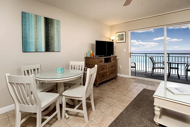 Pelican Isle Unit 403 in Okaloosa Island, Florida, United States — photo 4
