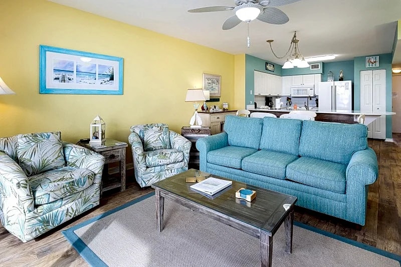 Island Princess 311 in Okaloosa Island, Florida, United States — photo 4