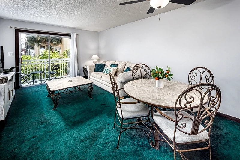 Island Wind 202 in Okaloosa Island, Florida, United States — photo 2