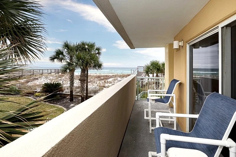 Pelican Isle Unit 101 in Okaloosa Island, Florida, United States — photo 2