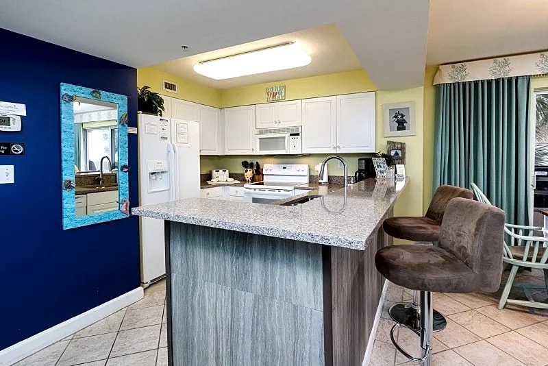 Pelican Isle Unit 101 in Okaloosa Island, Florida, United States — photo 5