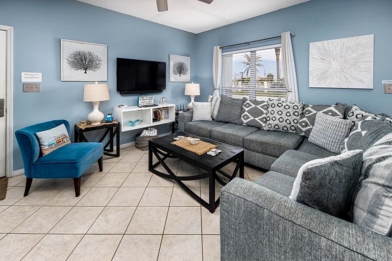 Sunset Cottages 5A in Okaloosa Island, Florida, United States — photo 2