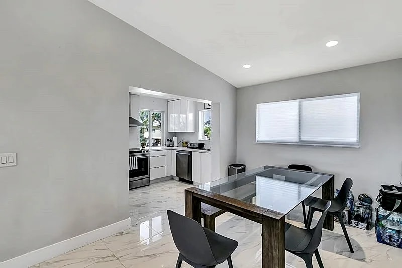 New Ground Level 3 bedroom waterfront house with Dock in Key Largo, Florida, United States — photo 5