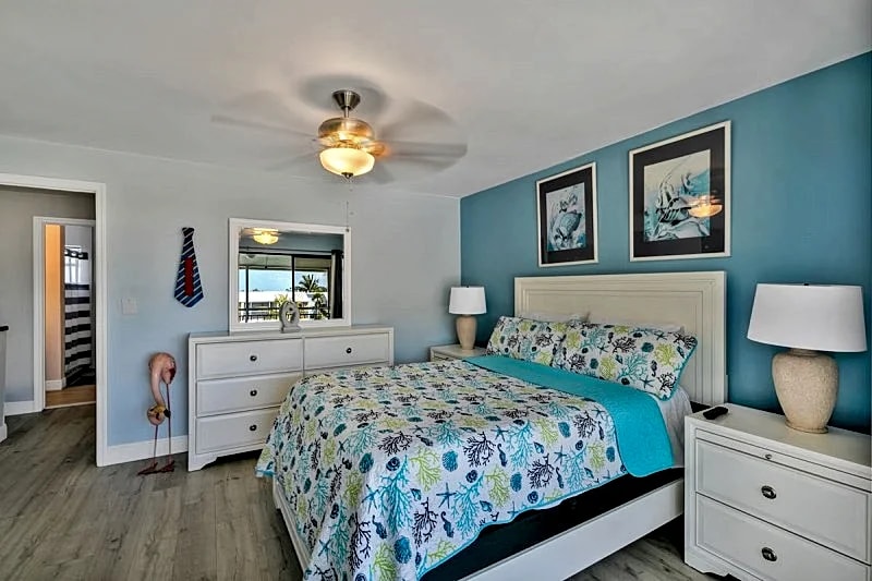 Key Largo Townhouse Next to Pool and Salt Water Lagoon in Gated complex in Key Largo, Florida, United States — photo 5
