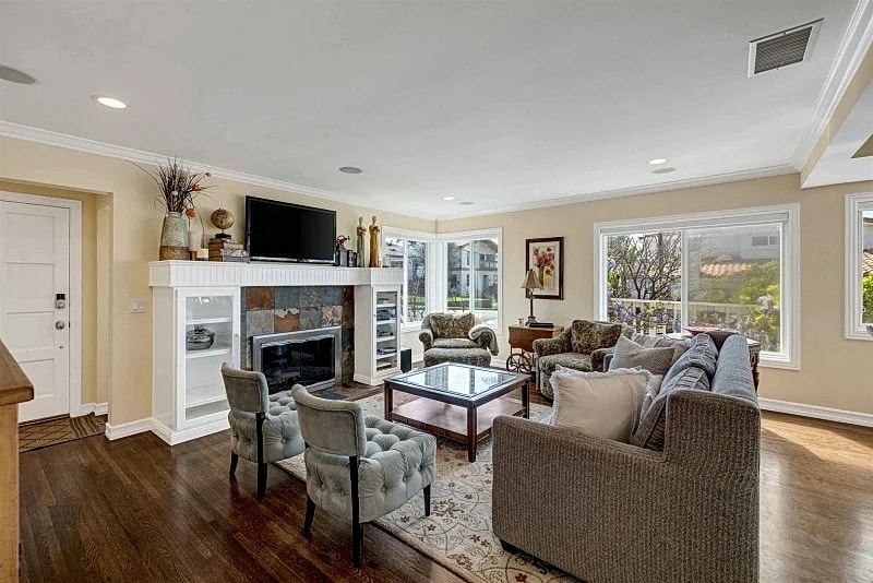 Charming Ocean View 3-Bedroom Home in Hermosa Beach Hills - SCVR in Hermosa Beach, California, United States — photo 4