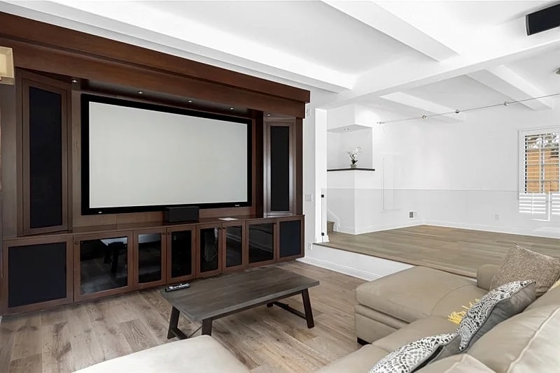 Manhattan Beach Hill Section Luxury Retreat with Ocean Views and Theater - SCVR in Manhattan Beach, California, United States — photo 5