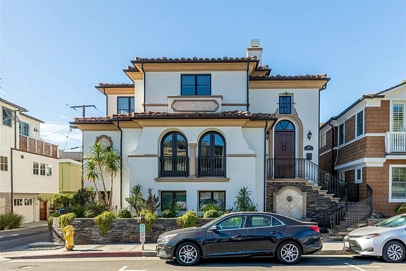 Immaculate 3,000 Sq Ft Hermosa Beach Luxury Home – 1 Block from the Ocean in Hermosa Beach, California, United States — photo 1