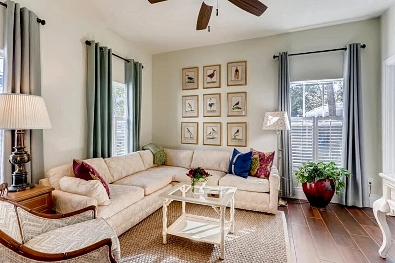 PINK HOUSE | MODERN 3BD/3BA | PARKING & PORCH - WPB in Florida, United States — photo 2