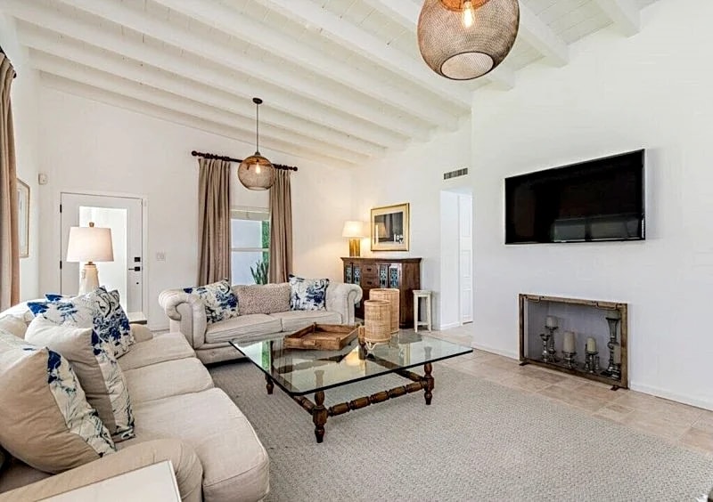 Southern Breeze - 3 Bedrooms, 3 Bath, Pool - WPB in West Palm Beach, Florida, United States — photo 3