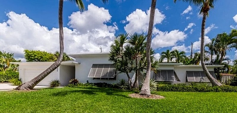 Southern Breeze - 3 Bedrooms, 3 Bath, Pool - WPB in West Palm Beach, Florida, United States — photo 2