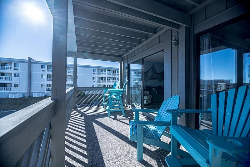 Experience Coastal Luxury at Ship Watch Pointe I J232 - 2nd Row - Shore Drive Section in Myrtle Beach, South Carolina, United States — photo 3