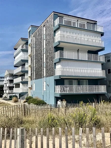 Your Vacation Paradise!! Ocean Front!! Pets Welcome!! Off Season Weekends!! in Ocean City, Maryland, United States — photo 5