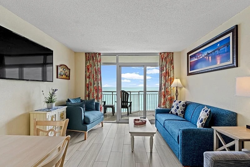 BAY WATCH RESORT S 1932-OCEANFRONT-CRESCENT BEACH