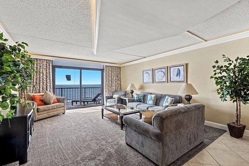 BRIGADUNE 8A - OCEANFRONT - ARCADIAN SHORES SECTION in Myrtle Beach, South Carolina, United States — photo 2