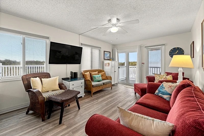 FINESTERE A1- OCEANFRONT - CHERRY GROVE SECTION in North Myrtle Beach, South Carolina, United States — photo 2