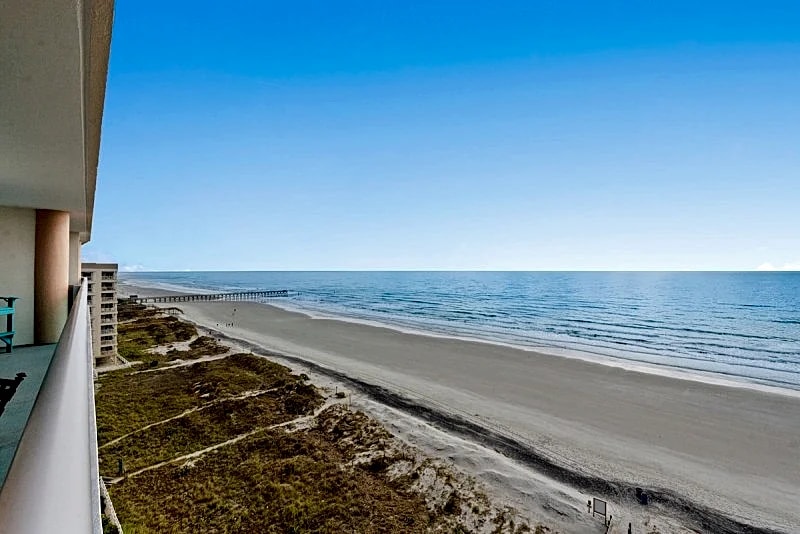 LAGUNA KEYES 1010 - OCEANFRONT - CHERRY GROVE SECTION in North Myrtle Beach, South Carolina, United States — photo 5