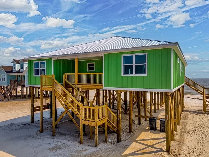 Oceanfront, Private Pool, Pet Friendly, 5/5 - Breeze Away in Dauphin Island, Alabama, United States — photo 4