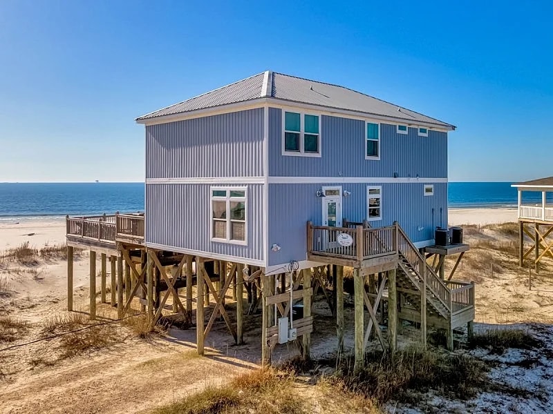 Gulf Front, Private Heated Pool, Pet Friendly, 2 Master Suites! – Island Time IV in Dauphin Island, Alabama, United States — photo 2