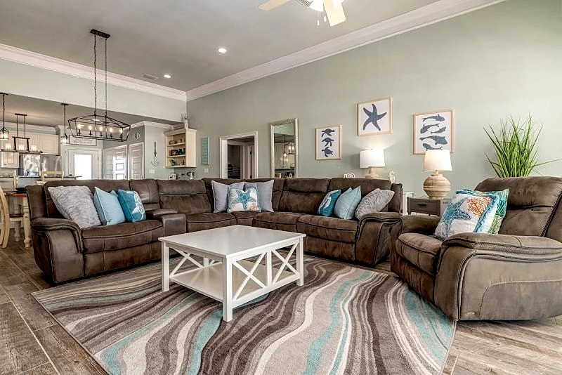 Oceanfront, through lot, private beach - Grace Wins in Dauphin Island, Alabama, United States — photo 3