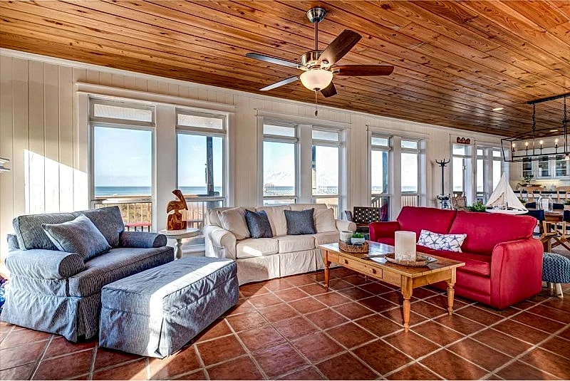 Timeless, authentic and endearing! A bayside beauty with space for everything! - in Dauphin Island, Alabama, United States — photo 3