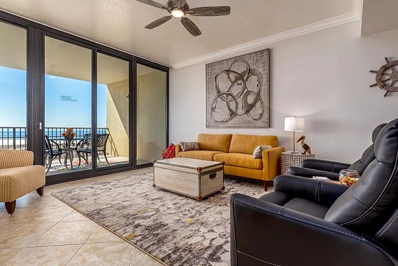 Upscaled Gulf Front Condo, Stunning Views! - Ride The Wave in Dauphin Island, Alabama, United States — photo 2