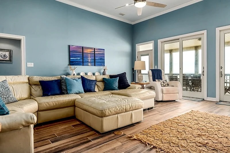 Beachfront, spacious with amazing indoor and outdoor setup! – Surf’s Up in Dauphin Island, Alabama, United States — photo 5