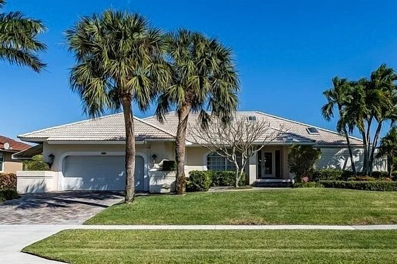 Perfect 4/2 home for your Marco Island vacations