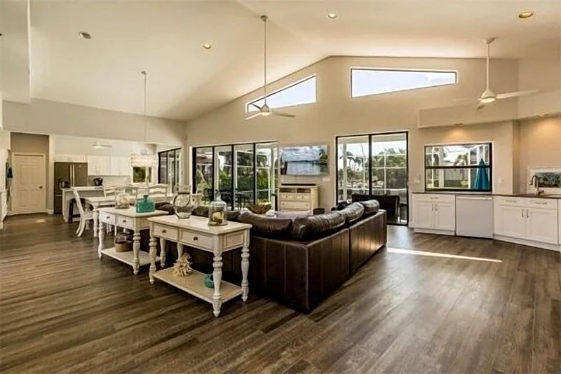 4/4.5 Home with direct access to the Gulf in Marco Island, Florida, United States — photo 2