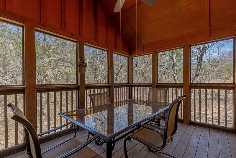 L078B, "Woodland Romance" 1Br Cabin, Pets, Secluded,SEE DESC. for SUMMER SPECIAL in Branson West, Missouri, United States — photo 3