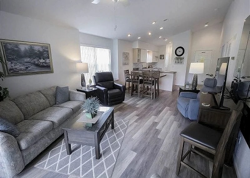 Newly Renovated! Cute and Cozy 2 Bedroom, 2 Bath Condo at Holiday Hills!