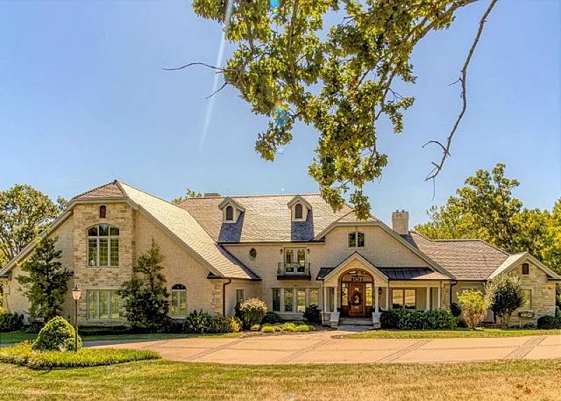 Look no further for your own private oasis on Table Rock Lake! in Blue Eye, Missouri, United States — photo 4