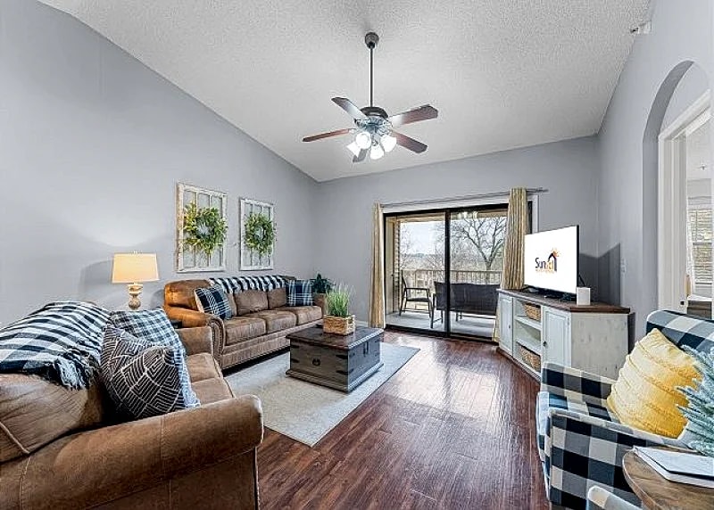 Relaxation Station 2-Bedroom Condo in the Heart of Branson in Branson, Missouri, United States — photo 3