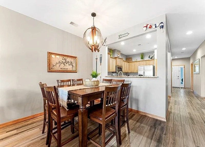 The Nest at Point One, Tranquil 3-Bedroom Condo on Table Rock Lake in Branson, Missouri, United States — photo 5