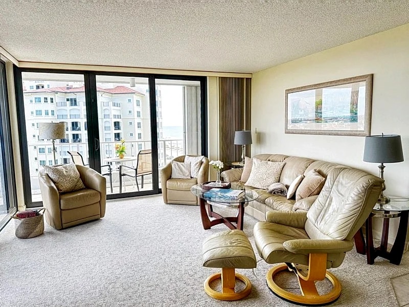Royal Seafarer 1002, Condo On Gulf Of Mexico & The Pristine Beaches Of Marco Island in Marco Island, Florida, United States — photo 3