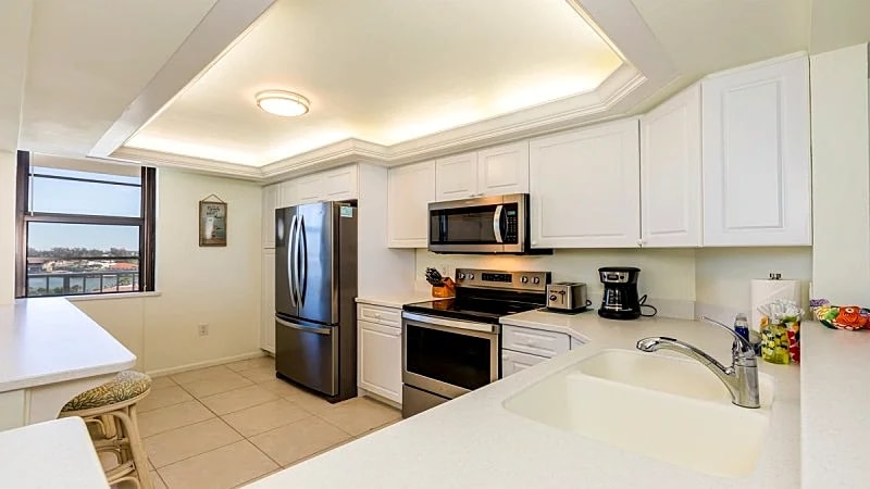 Step into Paradise at South Seas Towers 4-805 - Marco Island in Marco Island, Florida, United States — photo 4
