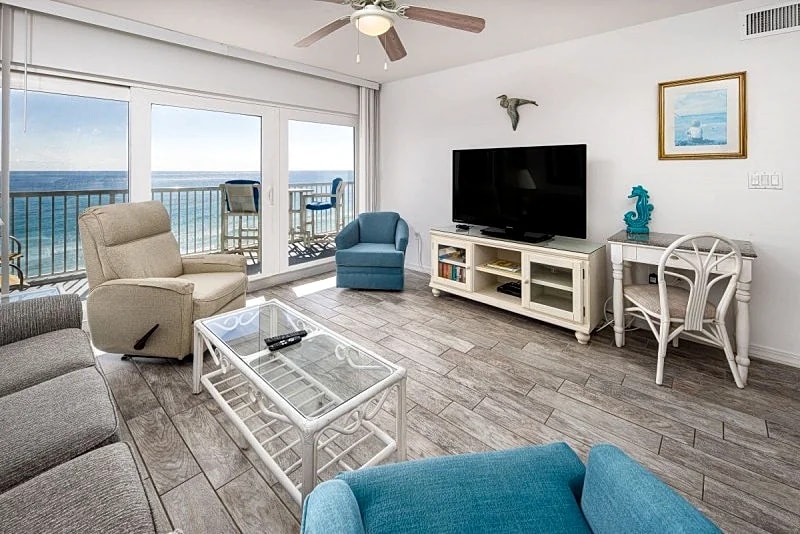 Islander 6011: Family oriented & comfy - FREE WIFI, GOLF, SNORKELING and MORE in Fort Walton Beach, Florida, United States — photo 2