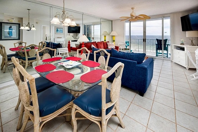 Island Princess 501: Beautiful 3 bedrooms, beach front, FREE BEACH SERVICE in Fort Walton Beach, Florida, United States — photo 4