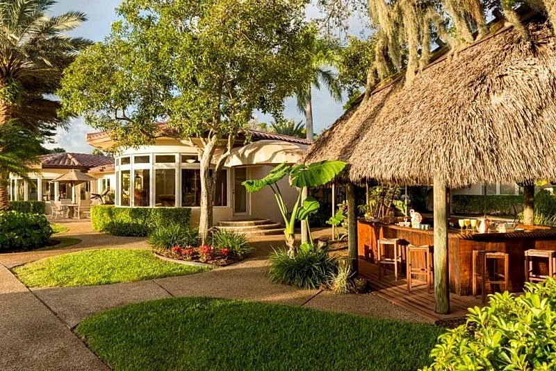 2 Acre Private Estate On Waterfront With Private Yacht in Fort Lauderdale, Florida, United States — photo 4
