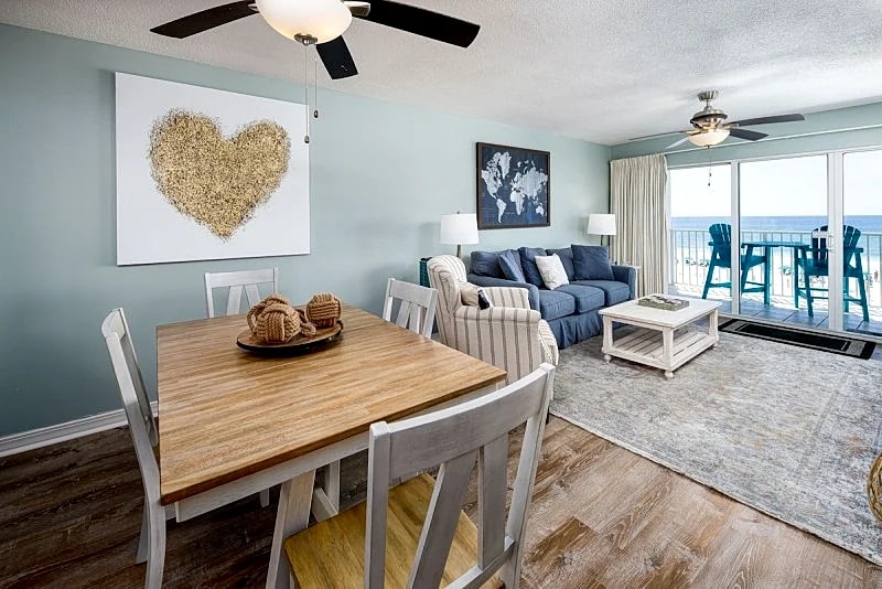 Gulf Dunes 308: Perfect Vacation Condos! WiFi, pool, FREE BCH SVC in Fort Walton Beach, Florida, United States — photo 4