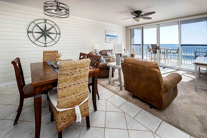 Island Princess 610: 6th Floor, Right On Beach, Upscale, Everything New! in Fort Walton Beach, Florida, United States — photo 4