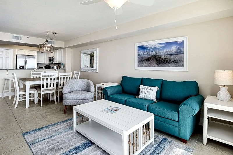Sea Dunes 402: Luxury 3 Bed/2 Bath with Stunning Views! Free Beach Chairs in Fort Walton Beach, Florida, United States — photo 2