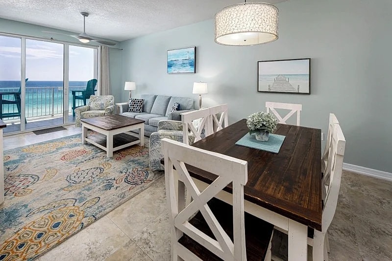 Gulf Dunes 604: Magnificent Condo! Free Beach Chairs, Wifi, Pool in Fort Walton Beach, Florida, United States — photo 3
