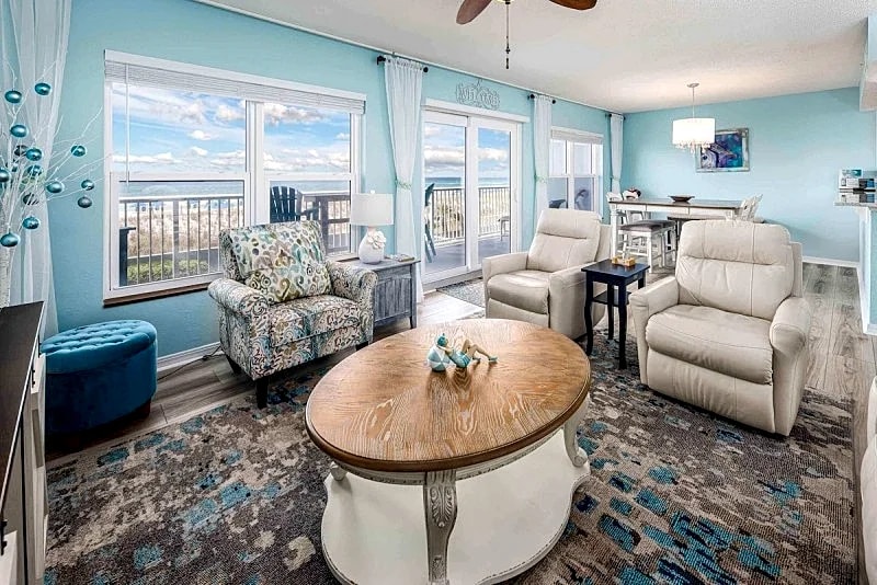 Islander 2002: Professionally decorated beach front 2BR, WIFI,LCDTV in Fort Walton Beach, Florida, United States — photo 2