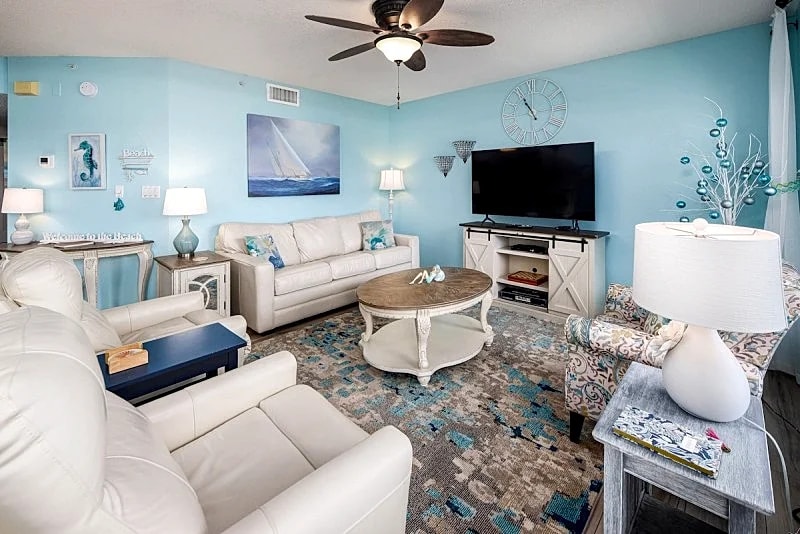 Islander 2002: Professionally decorated beach front 2BR, WIFI,LCDTV in Fort Walton Beach, Florida, United States — photo 3