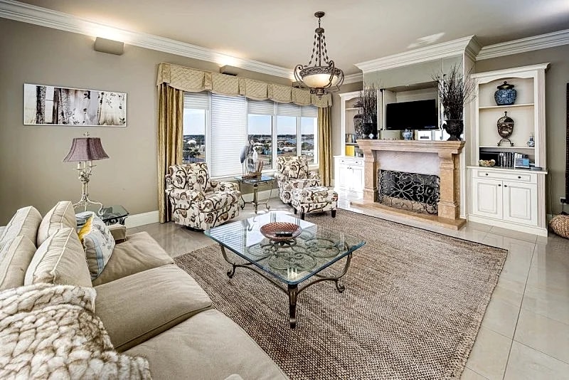 South Beach 501: Penthouse Condo - Unparalleled Quality & Luxury Throughout in Fort Walton Beach, Florida, United States — photo 2