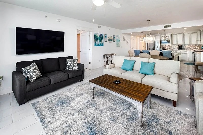 Blu 306: Beautiful beach front upscale unit with FREE beach service and WIFI! in Fort Walton Beach, Florida, United States — photo 2