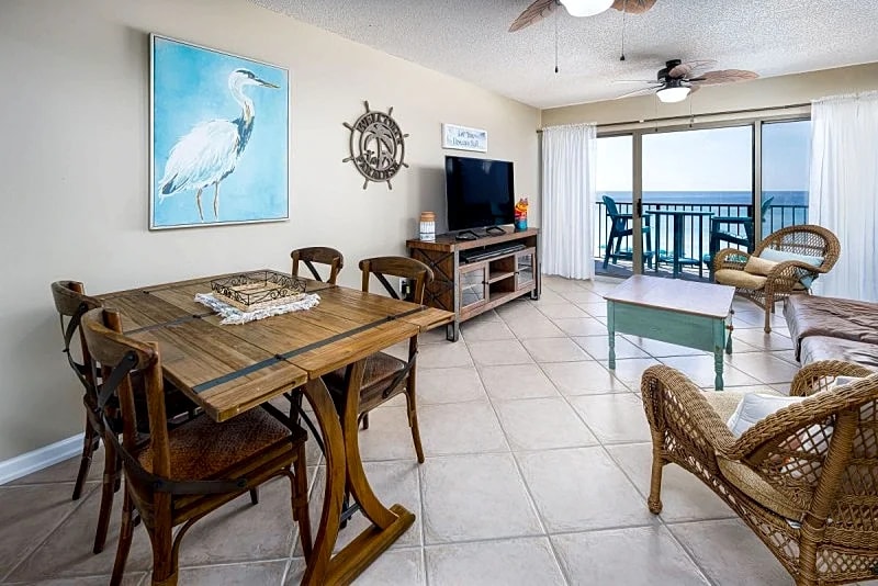 Emerald Twrs West 3001 by Brooks and Shorey Resorts in Fort Walton Beach, Florida, United States — photo 3