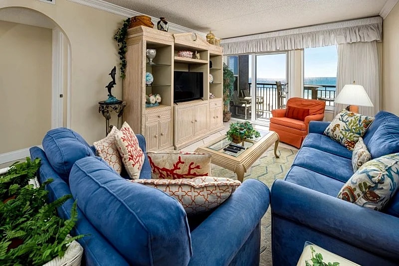 Island Echos 3L: Time to get your beach on! Adorable KEYLESS gulf front Condo in Fort Walton Beach, Florida, United States — photo 1