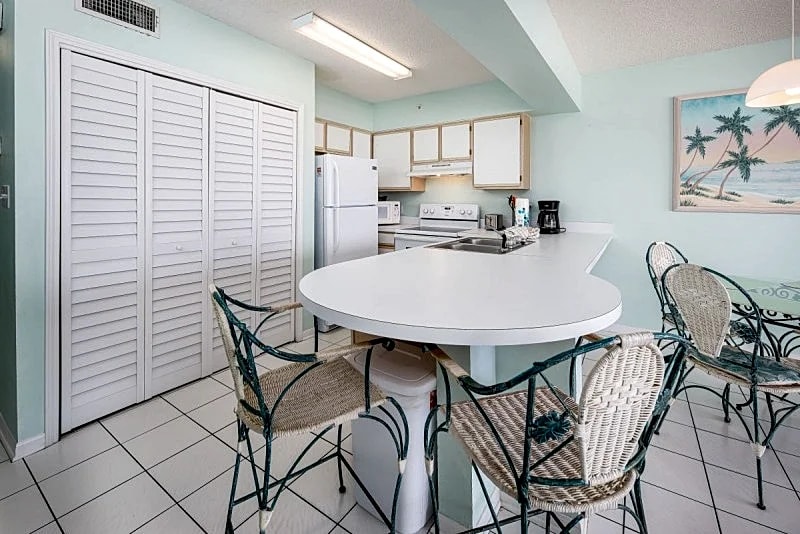 ETW 2004: There's no place like the BEACH! BOOK THIS ALLURING CONDO NOW! in Fort Walton Beach, Florida, United States — photo 5
