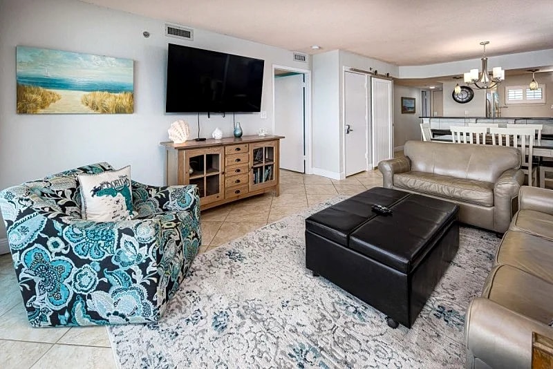 Sea Oats 704; Beautiful views, top floor beach front condo in Fort Walton Beach, Florida, United States — photo 4